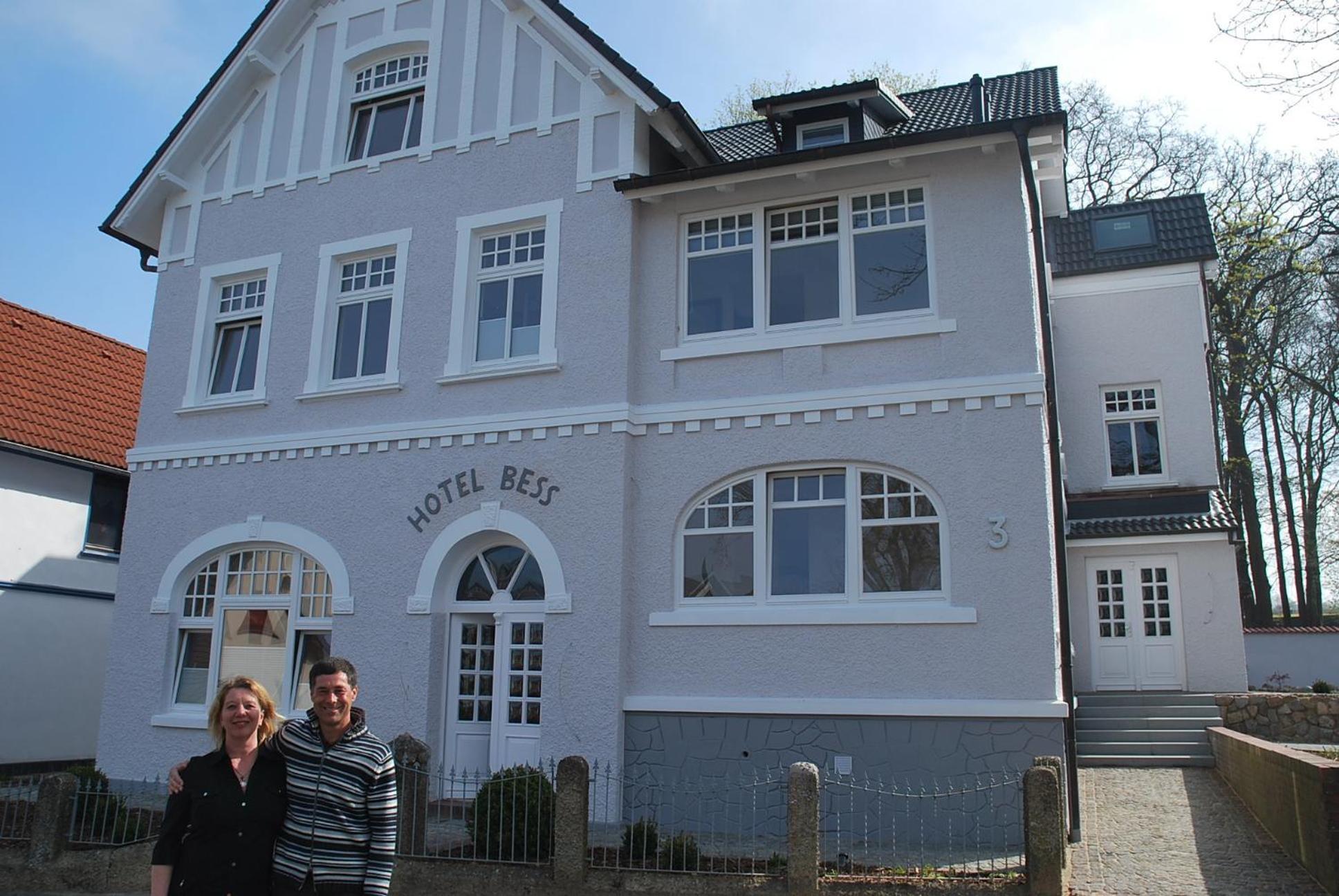 Hotel Bess Albersdorf  Exterior photo